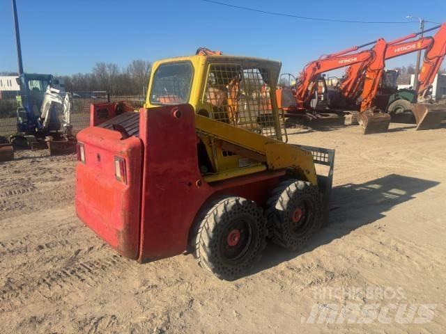 Bobcat S 130 Carregadoras de direcção deslizante