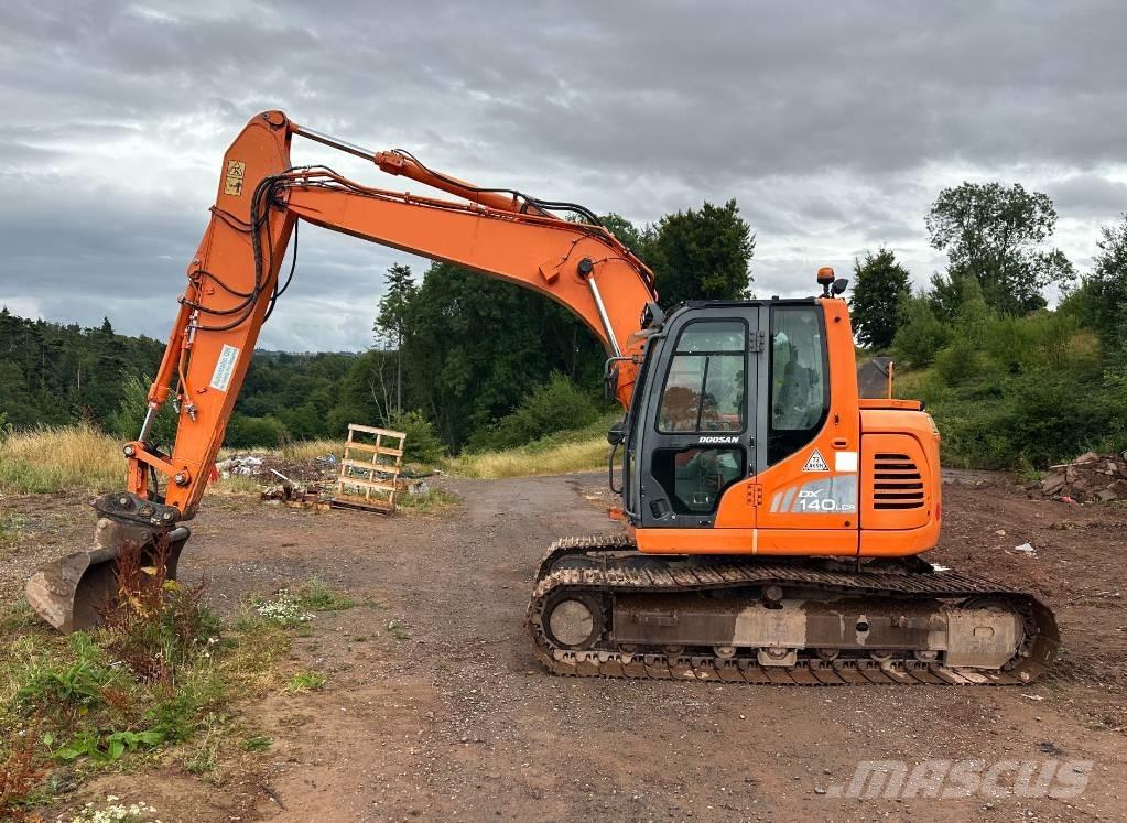 Doosan DX 140 LCR-3 Escavadoras de rastos