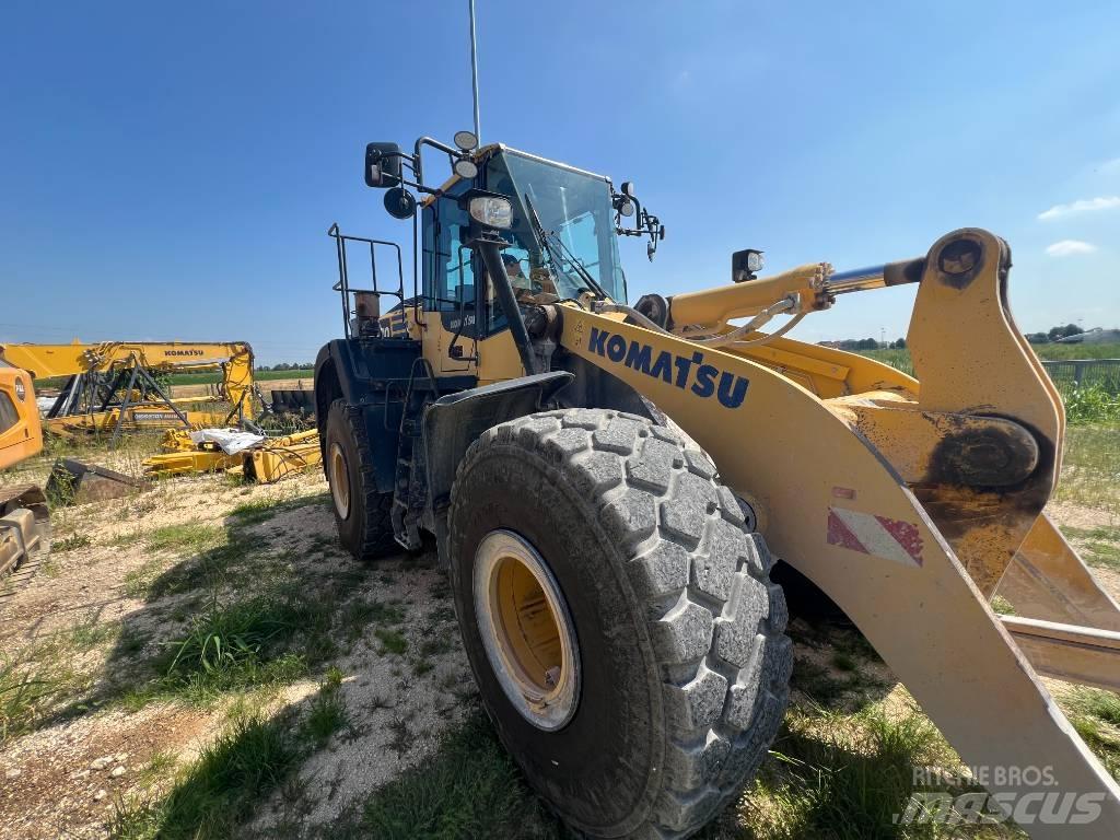 Komatsu WA 470-8 Pás carregadoras de rodas