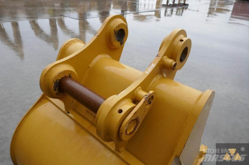 CAT 320 Bucket Baldes