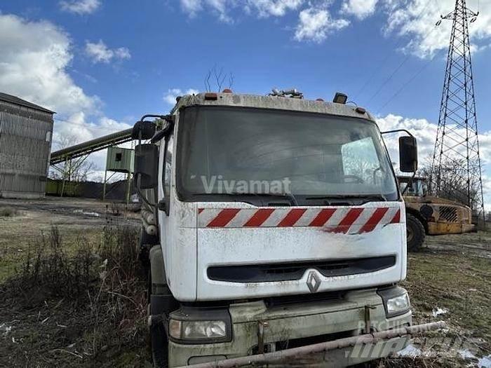 Renault 320 Camiões-cisterna