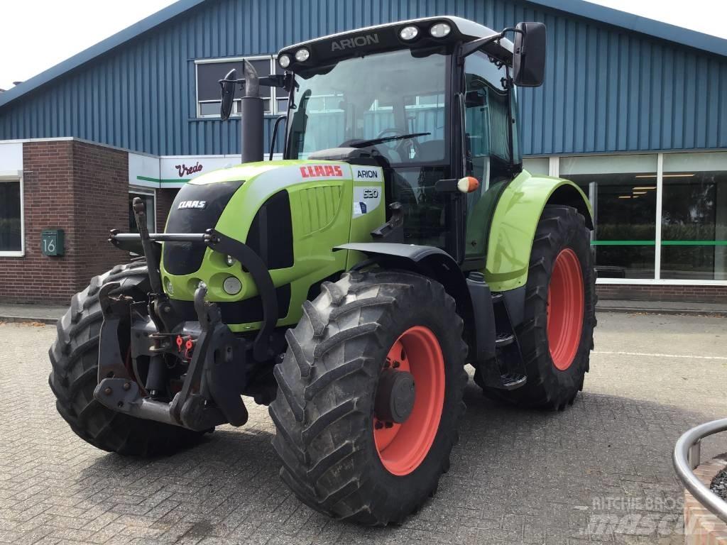 CLAAS Arion 520 CIS Tratores Agrícolas usados