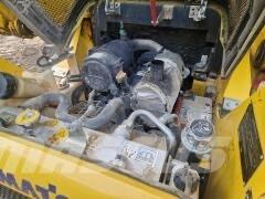 Komatsu SK 820-5 Carregadoras de direcção deslizante