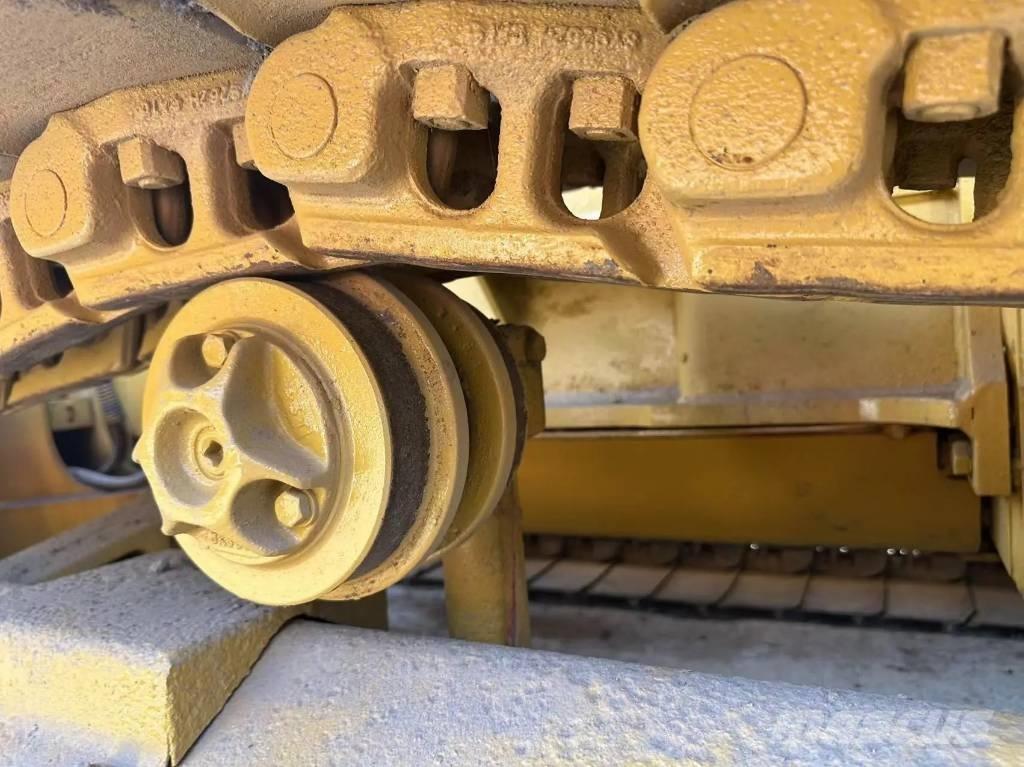 CAT D5C Dozers - Tratores rastos