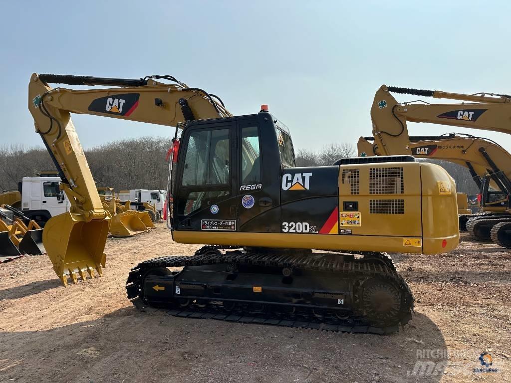 CAT 320D2L Escavadoras de rastos