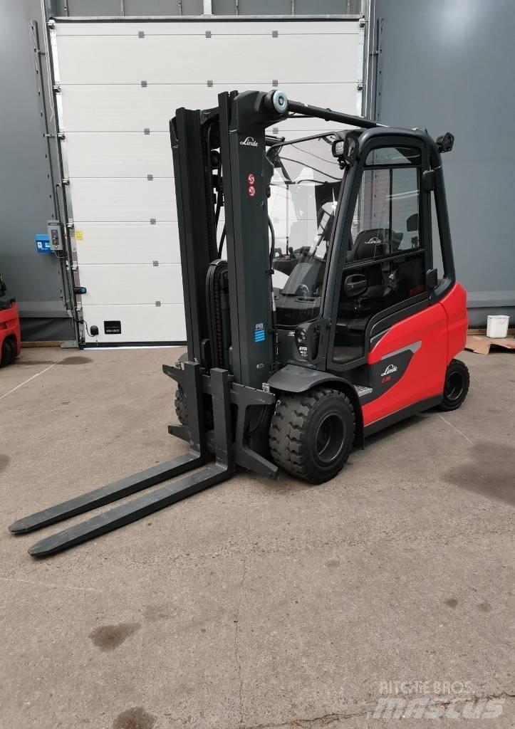 Linde E35L-01 Empilhadores eléctricos
