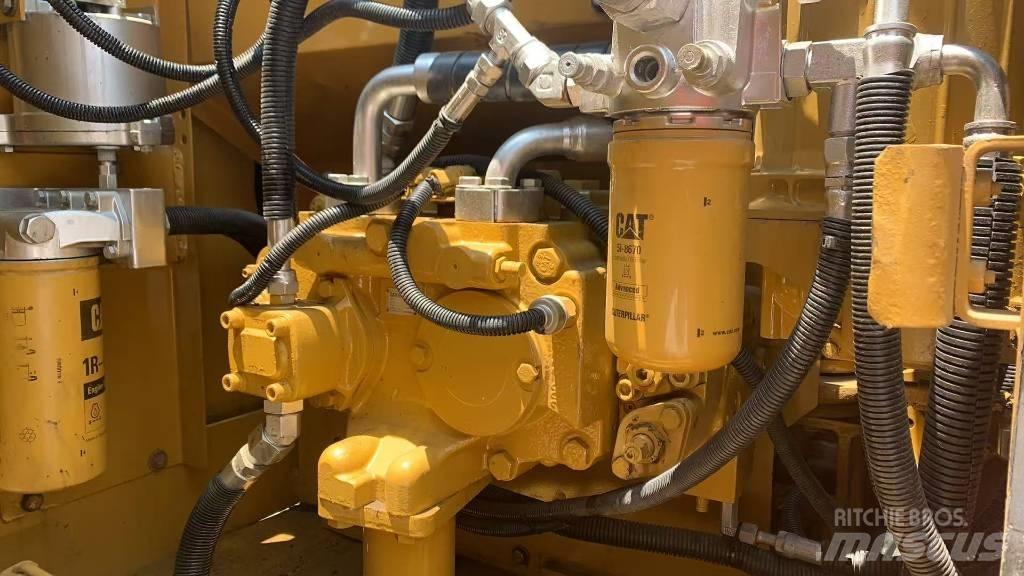 CAT 320D Escavadoras de rastos