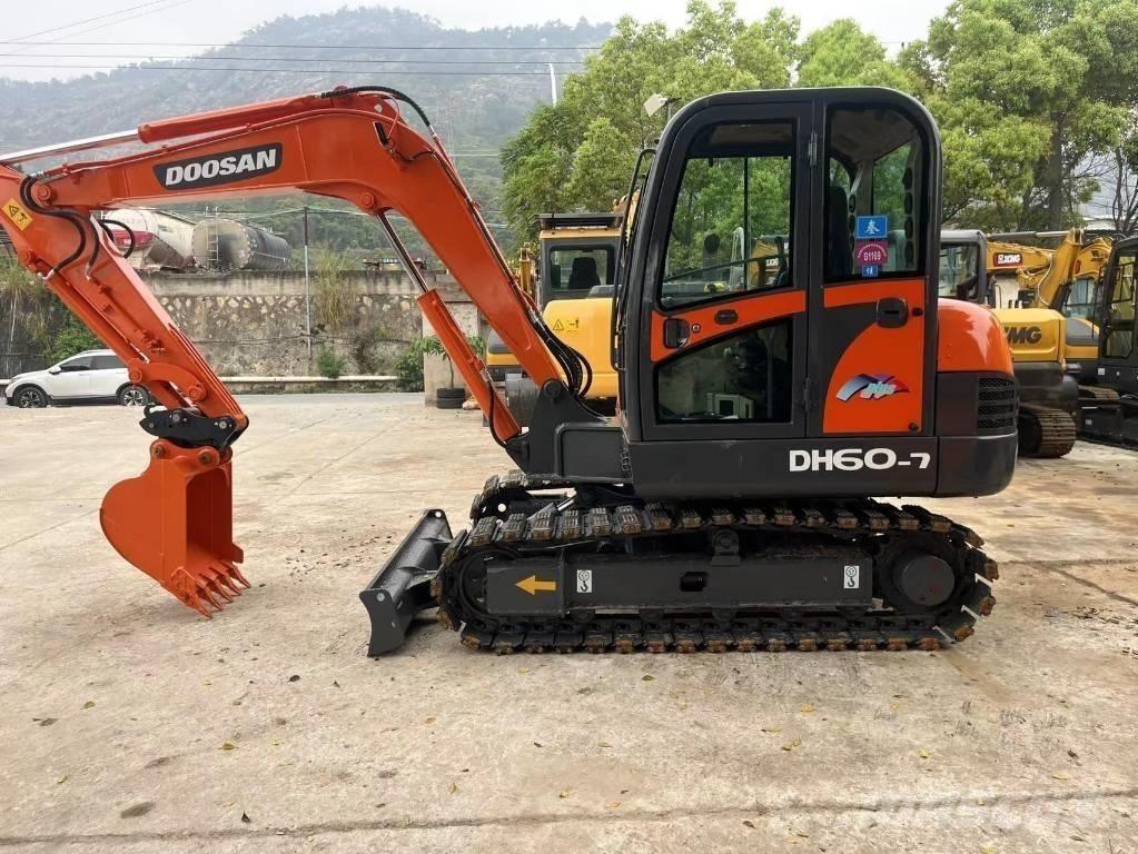 Doosan DH 60-7 Mini Escavadoras <7t