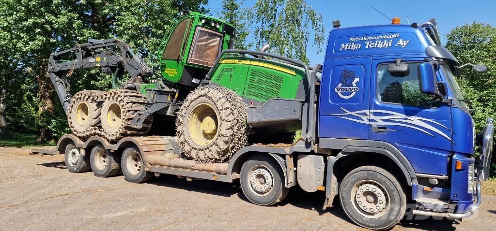 Volvo FM 13 Camiões de transporte de máquinas florestais