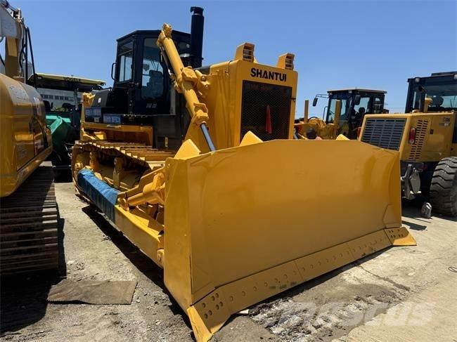 Shantui SD 32 Dozers - Tratores rastos
