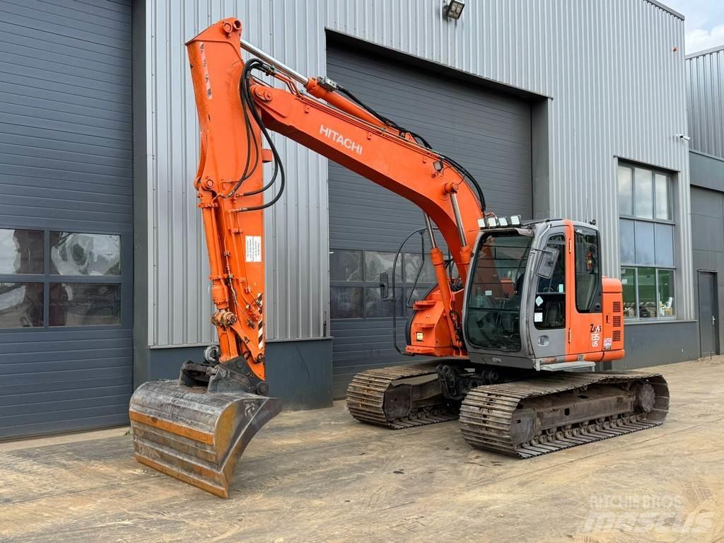 Hitachi ZX135US Escavadoras especiais