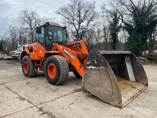 Doosan DL 200 Pás carregadoras de rodas