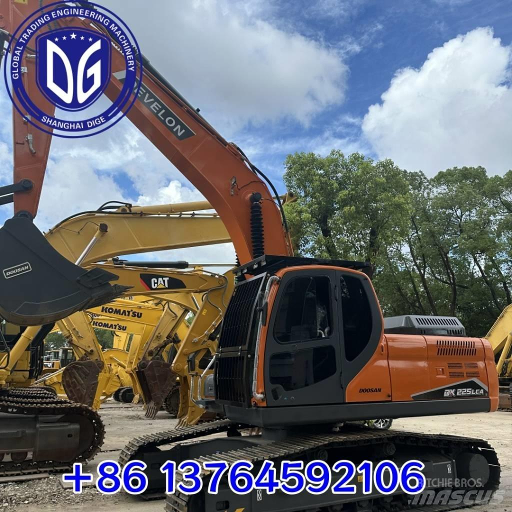 Doosan DX 225 LCA Escavadoras de rastos