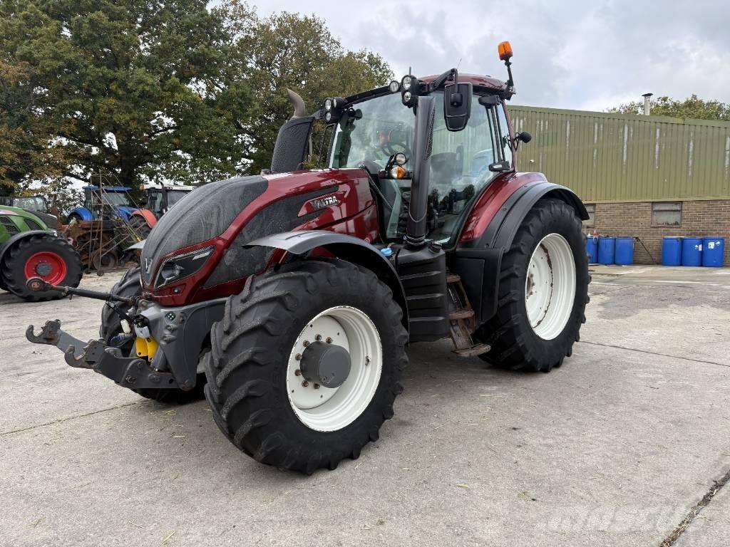Valtra T174 Versu Tratores Agrícolas usados