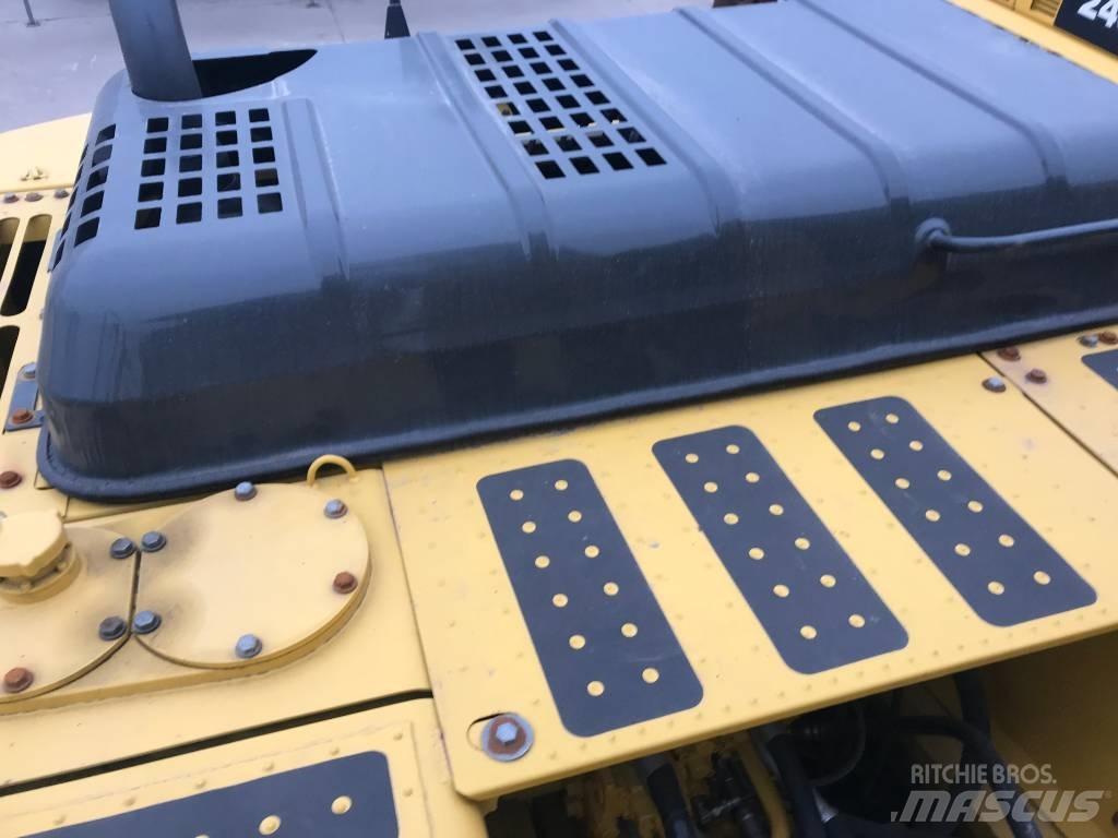 Komatsu PC 220-8 Escavadoras de rastos