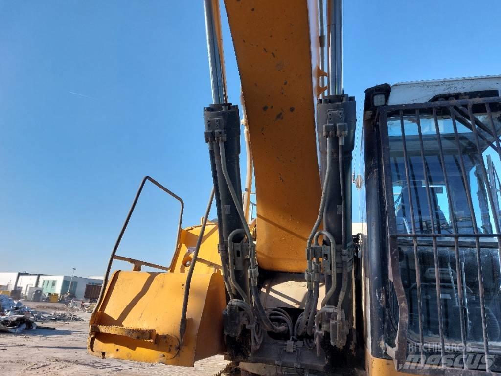 Liebherr R 946 Escavadoras de rastos
