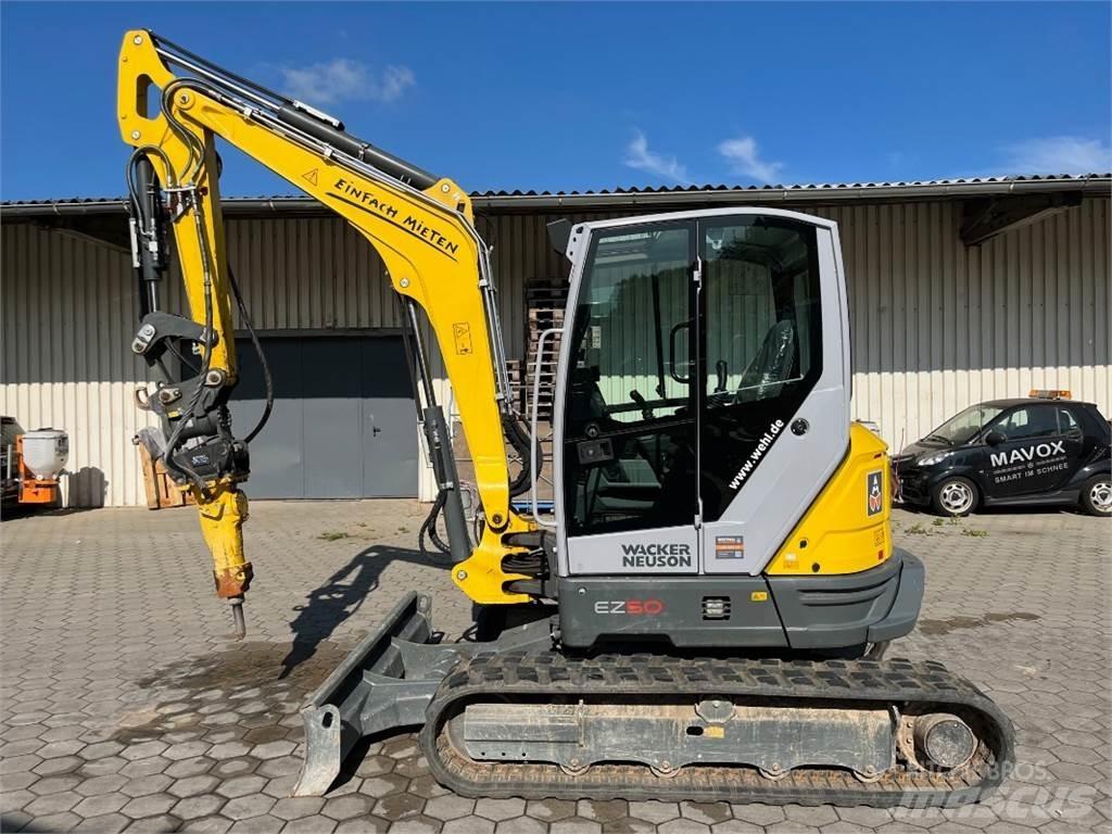 Neuson EZ50 Mini Escavadoras <7t