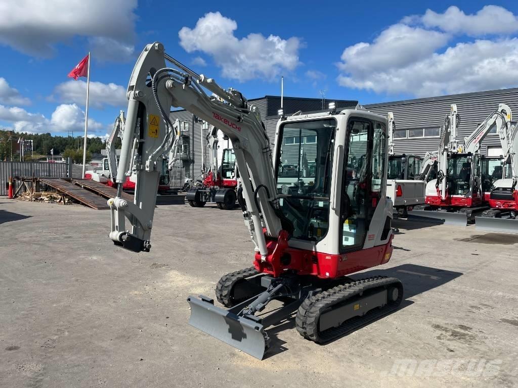 Takeuchi TB 225 Mini Escavadoras <7t