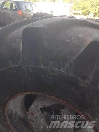 Michelin 18R19.5XF Pneus, Rodas e Jantes