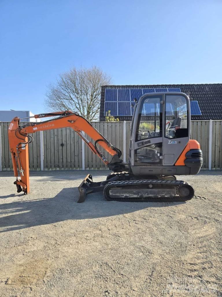 Hitachi ZX 30 Mini Escavadoras <7t