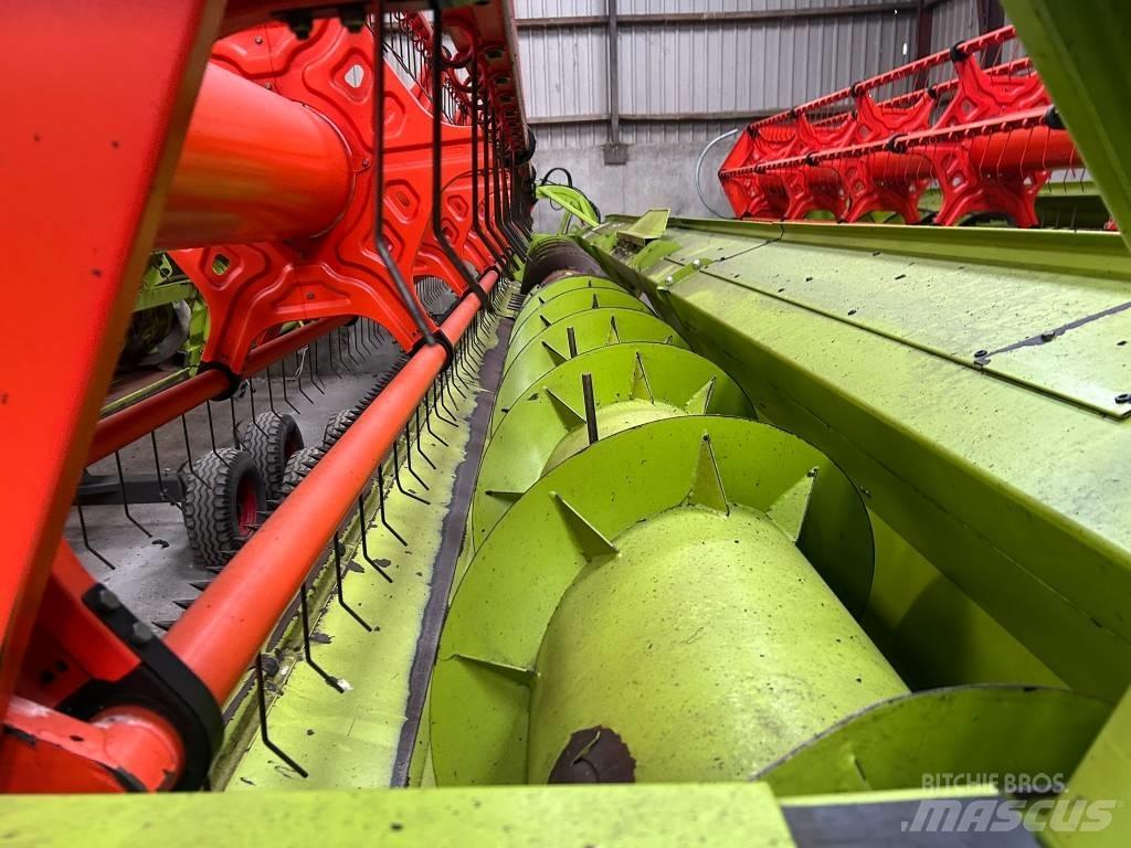 CLAAS Lexion 670 Ceifeiras debulhadoras