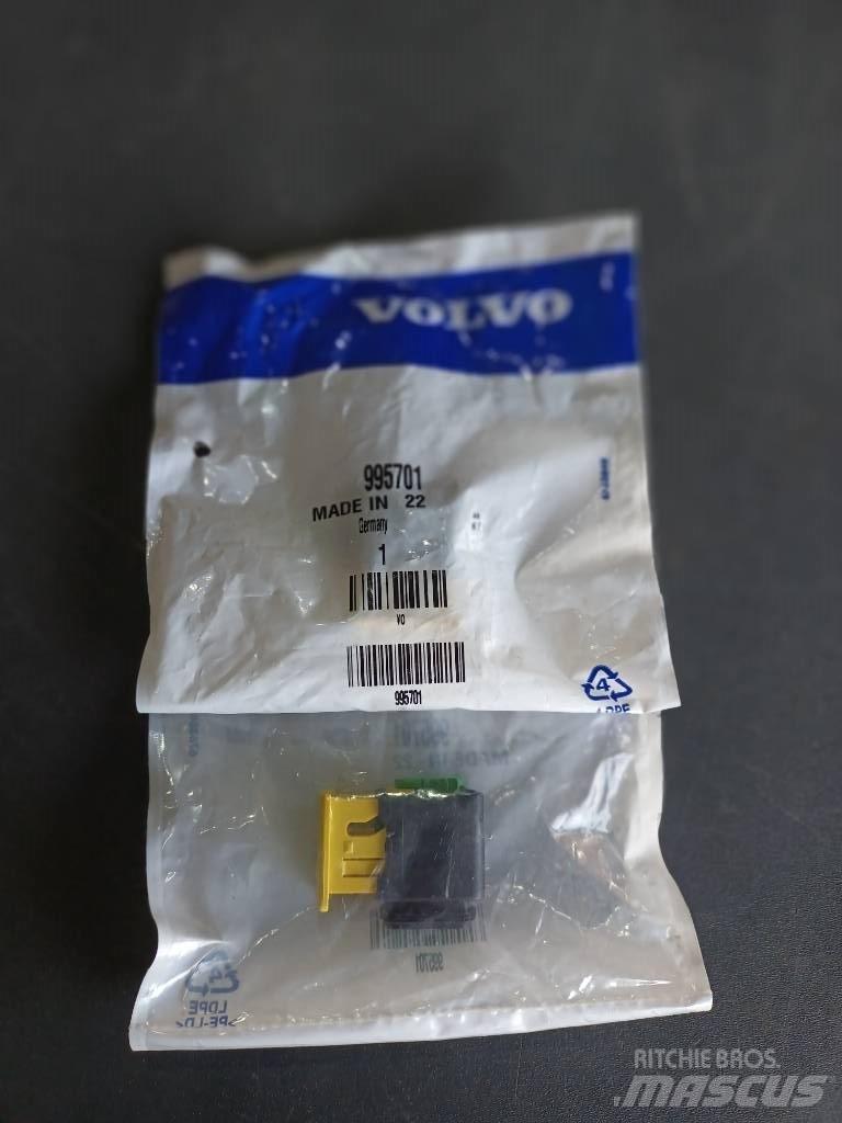 Volvo HOUSING 995701 Electrónica