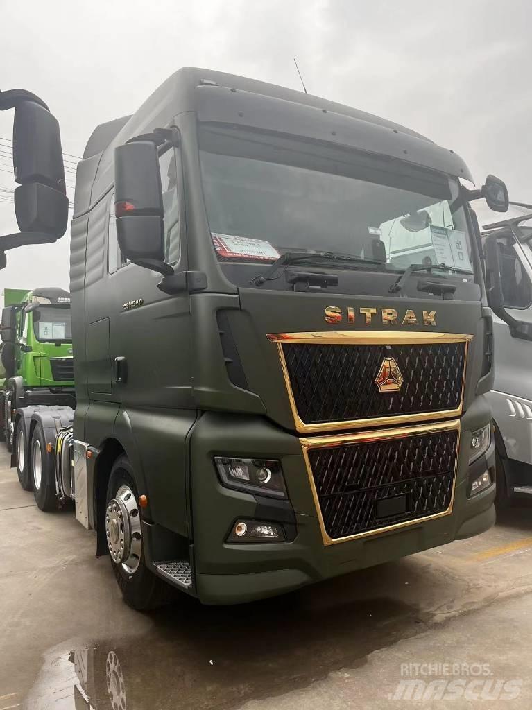 Sinotruk C9H Tractores (camiões)