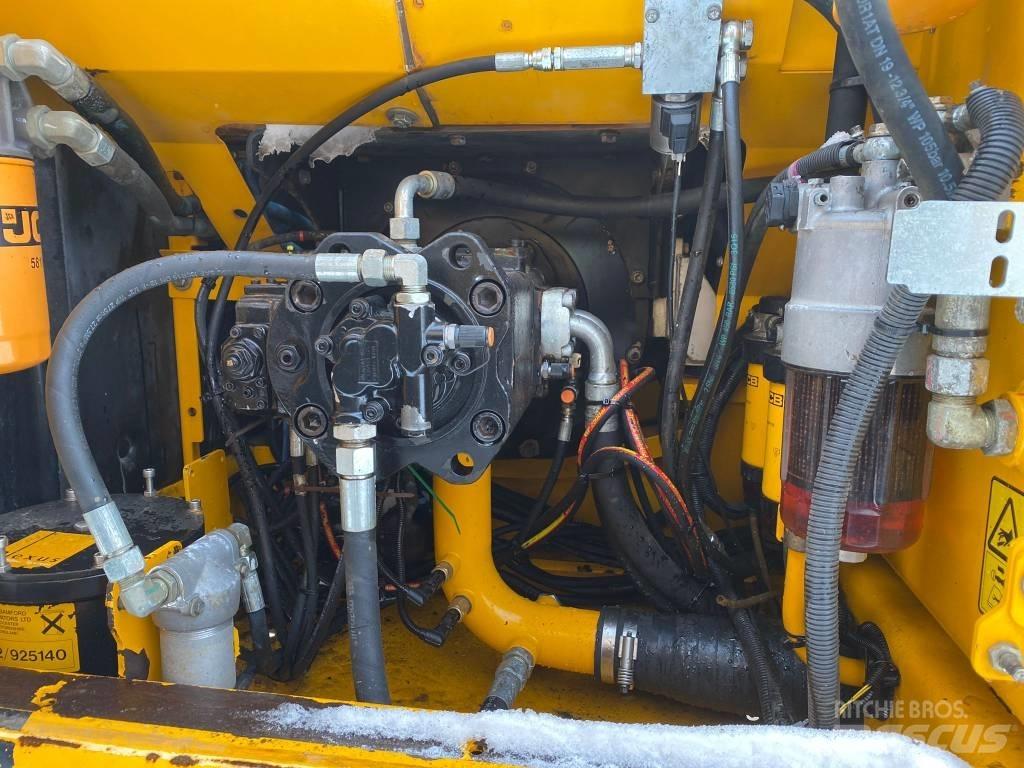 JCB JS 290 LC Escavadoras de rastos