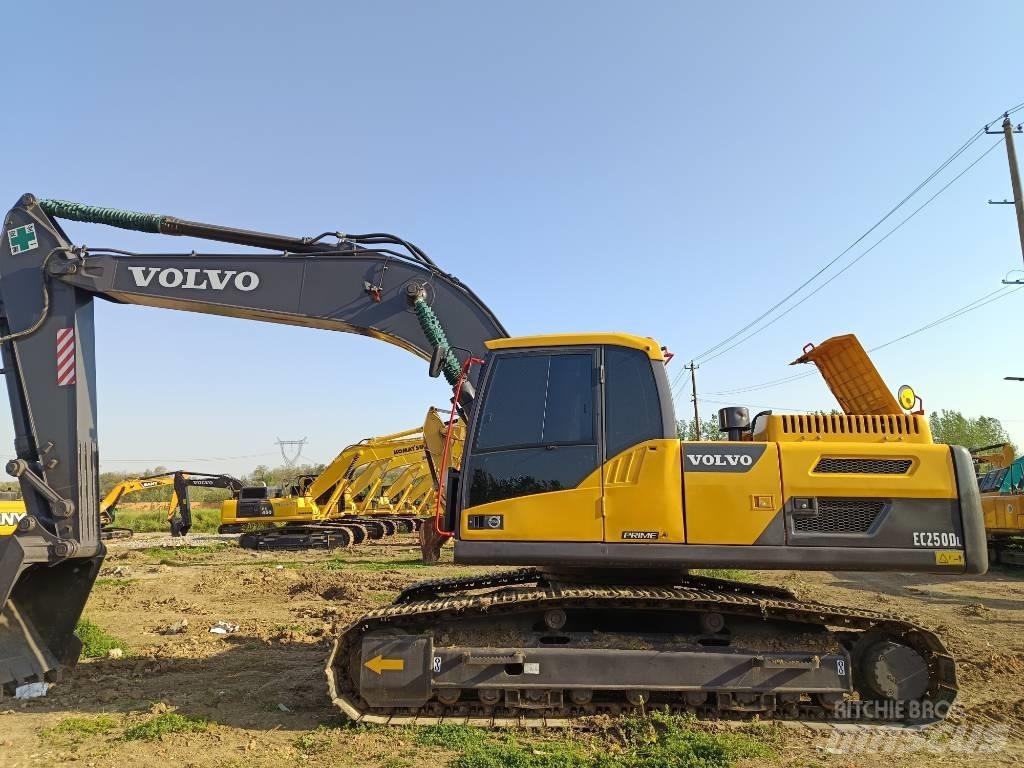 Volvo EC 250 Escavadoras de rastos