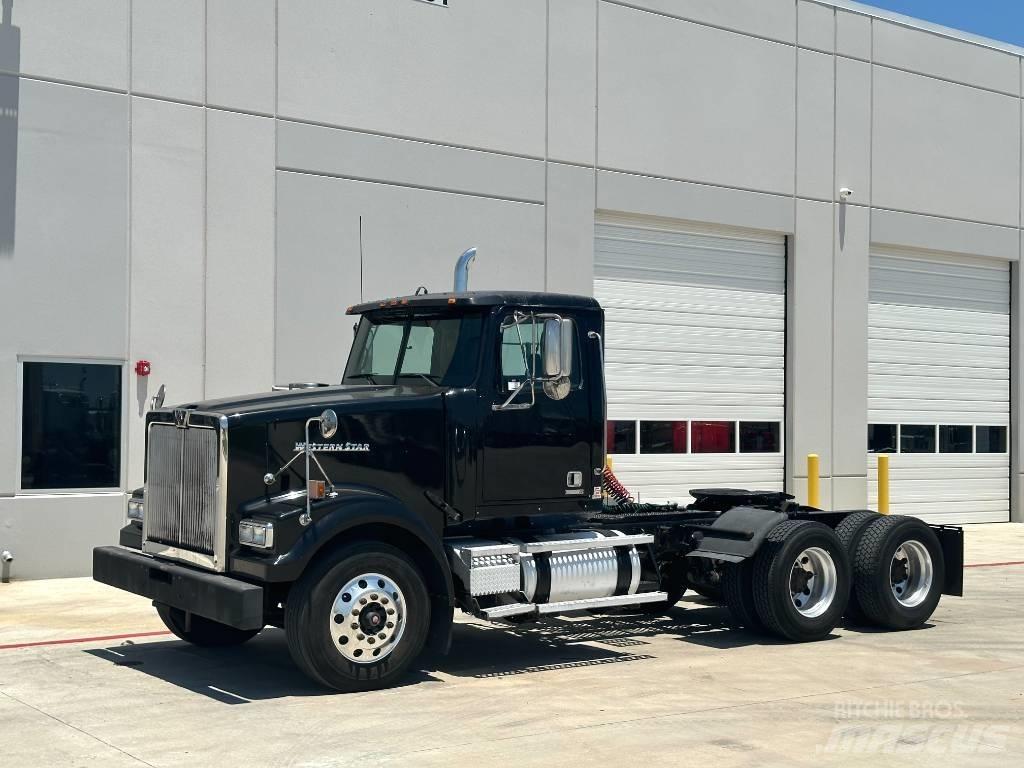 Western Star 4900 Tractores (camiões)