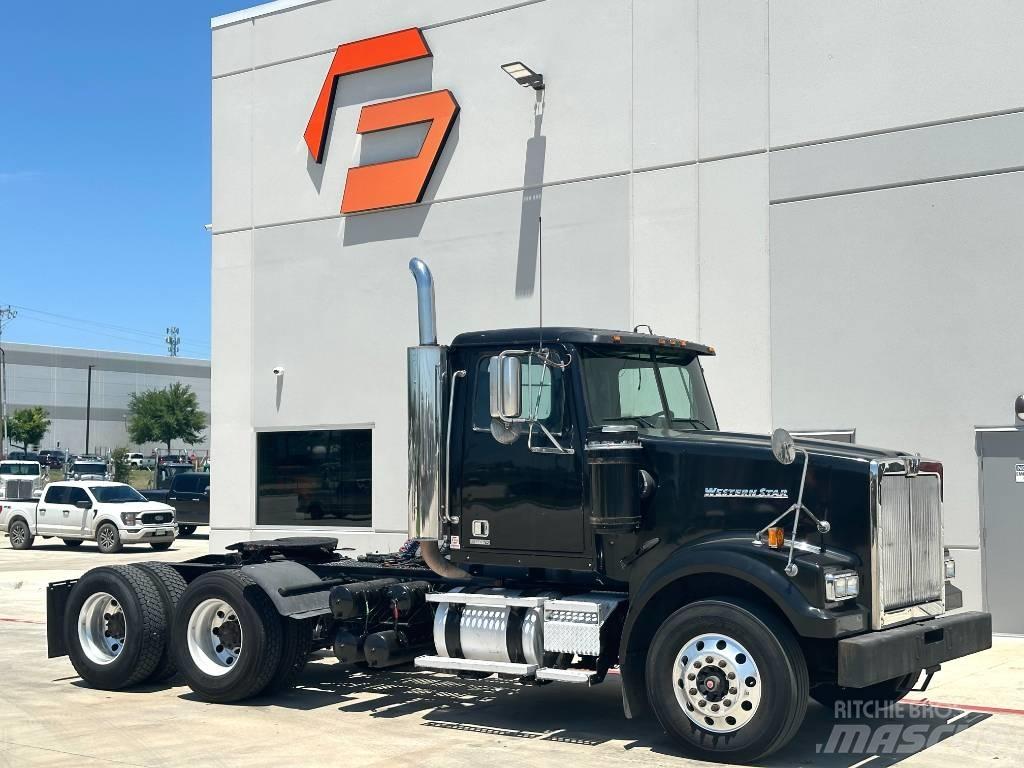 Western Star 4900 Tractores (camiões)