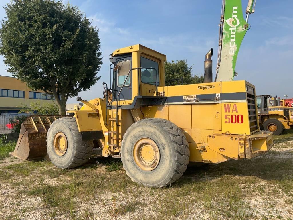 Komatsu WA 500-1 Pás carregadoras de rodas