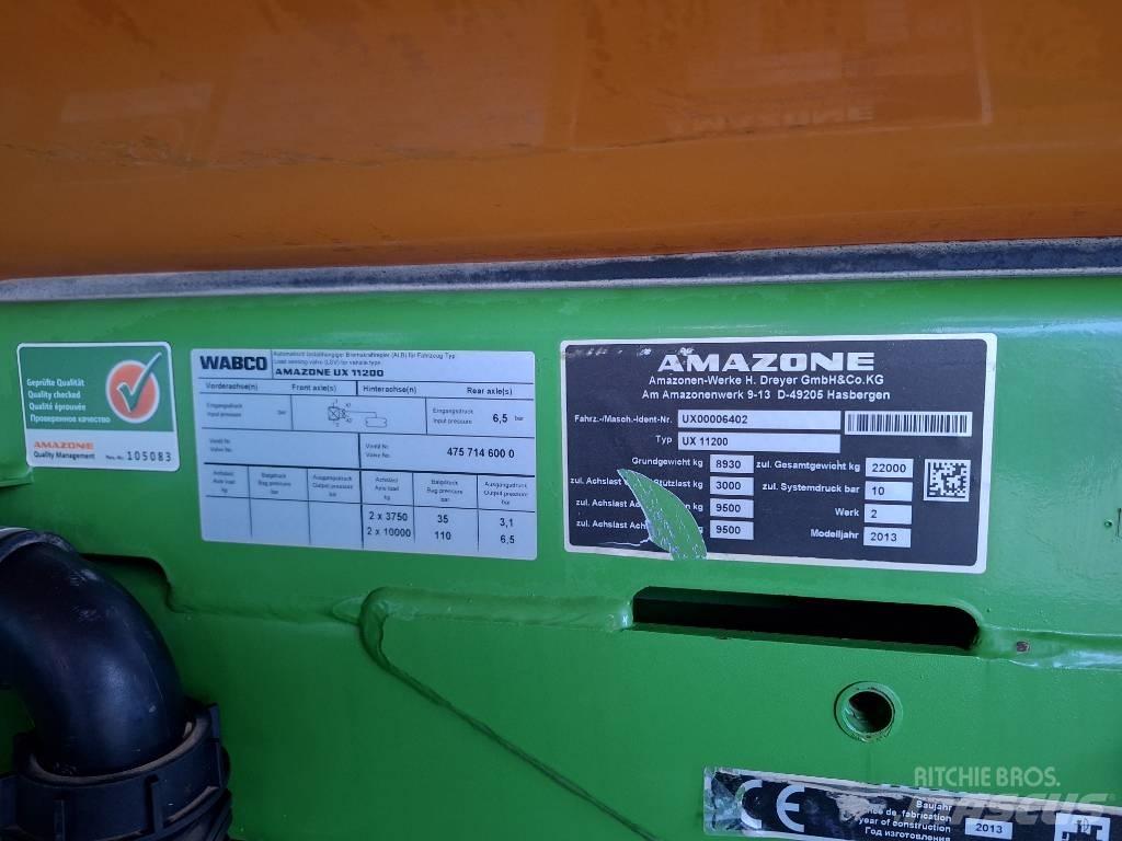 Amazone UX 11200 Pulverizadores rebocados