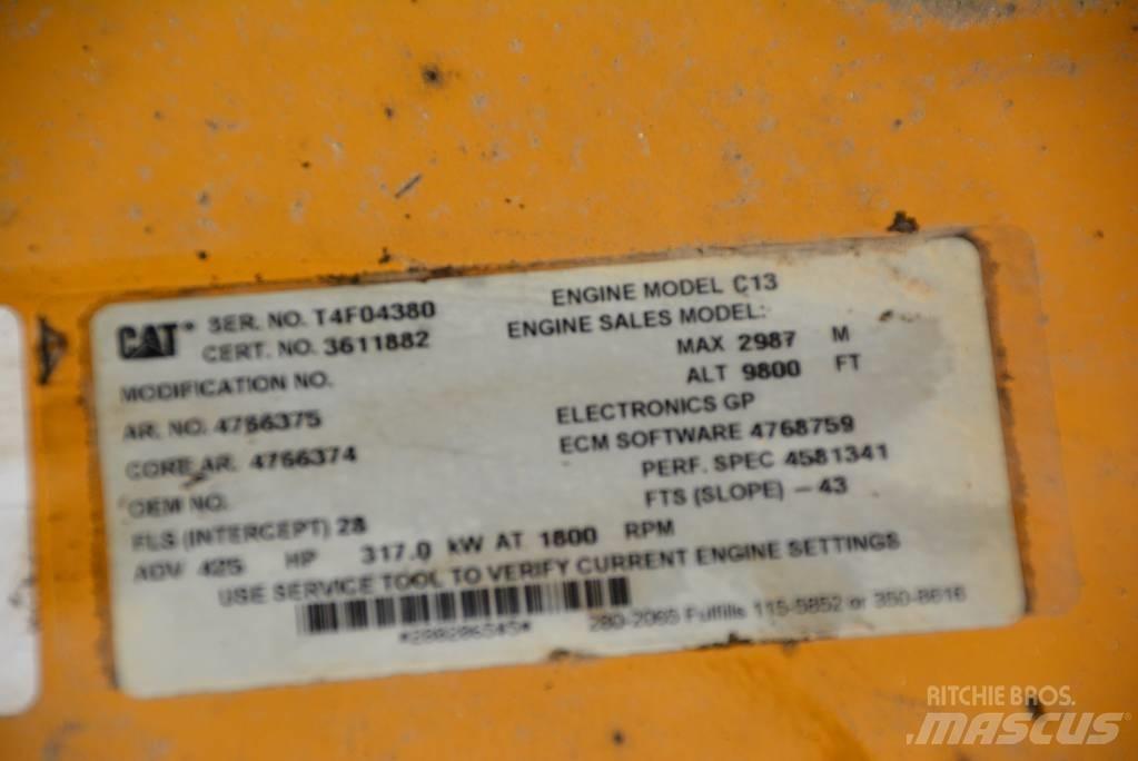 CAT 352 F L Escavadoras de rastos