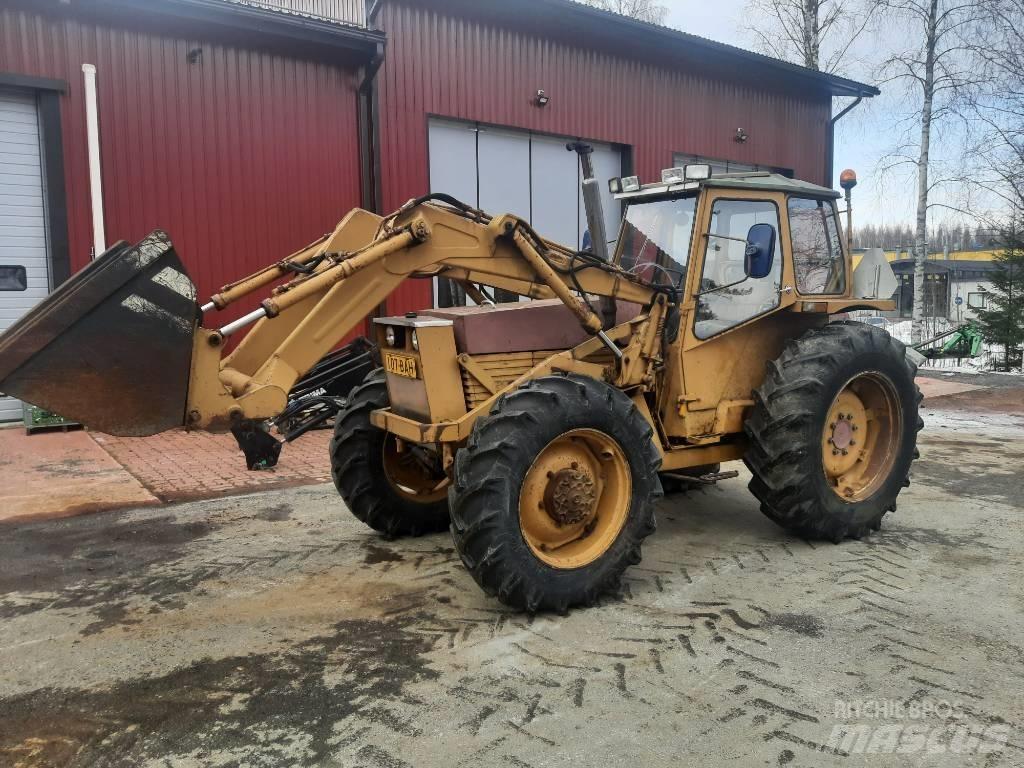 Valmet 702S 4 veto Tratores Agrícolas usados
