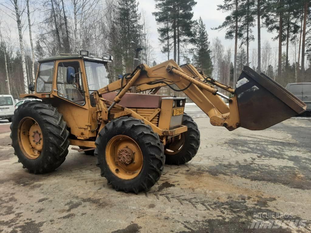 Valmet 702S 4 veto Tratores Agrícolas usados