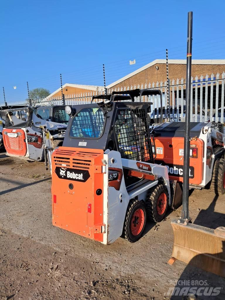 Bobcat S 70 Carregadoras de direcção deslizante
