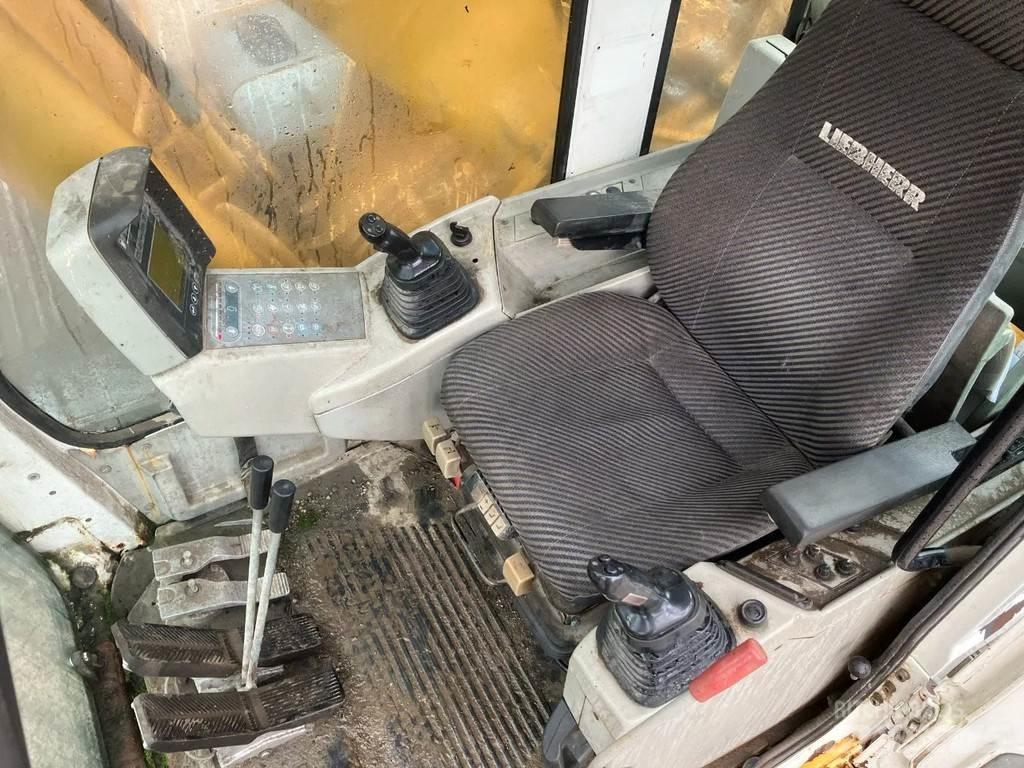 Liebherr 924 Escavadoras de rastos