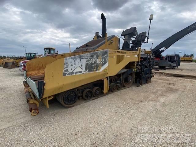 CAT AP1055E Pavimentadoras de asfalto