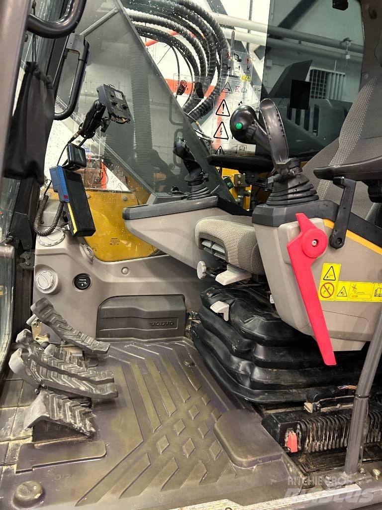Volvo ECR 235 E Escavadoras de rastos