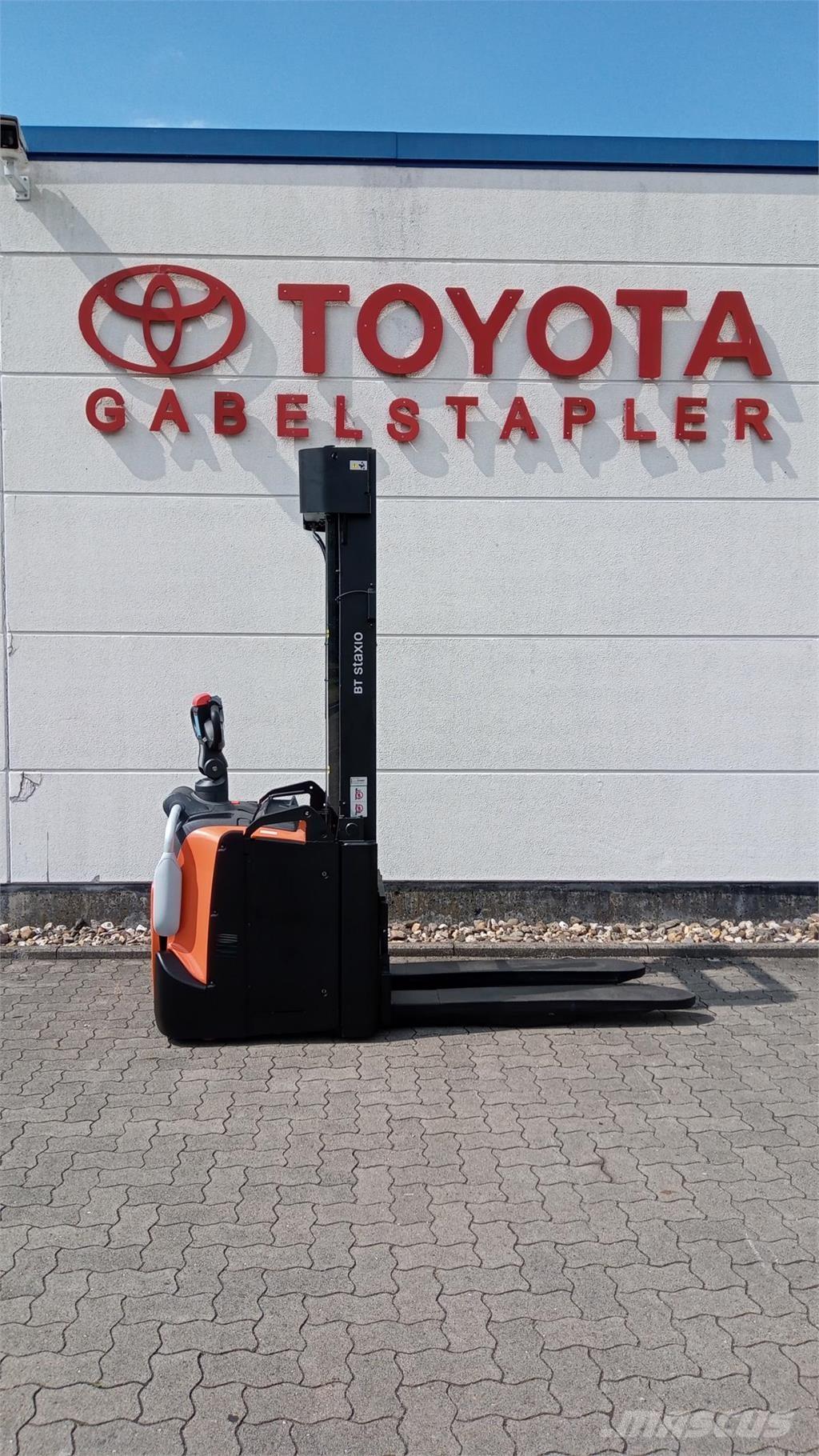 Toyota SPE160L Self propelled stackers