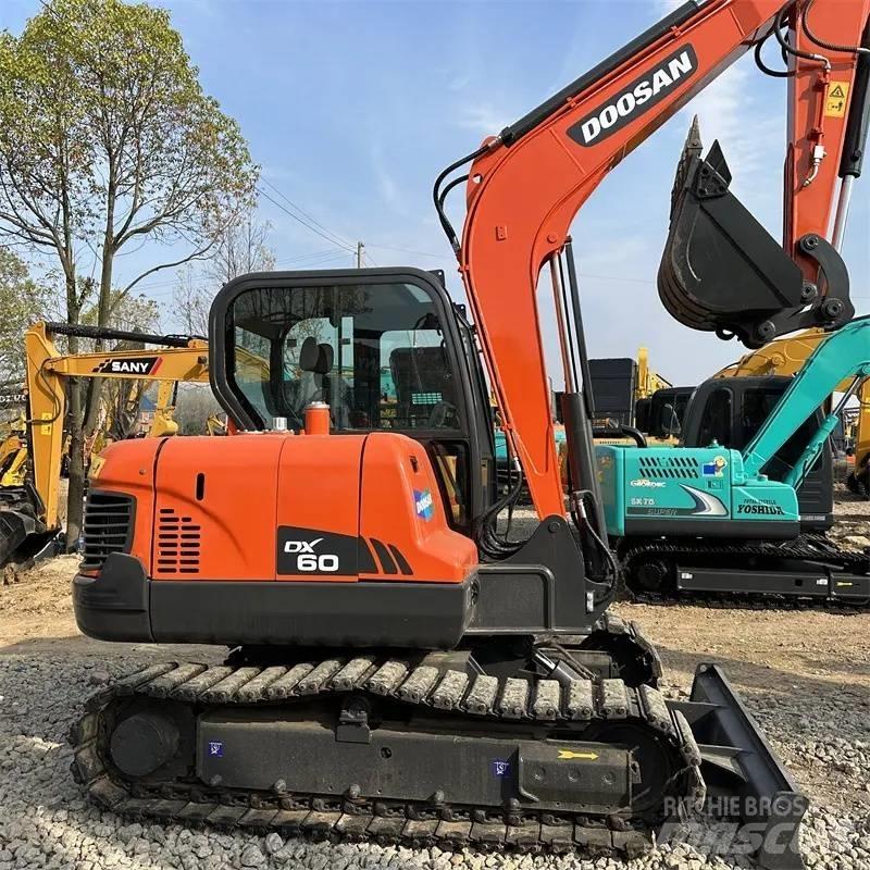 Doosan DX 60 Escavadoras de rastos