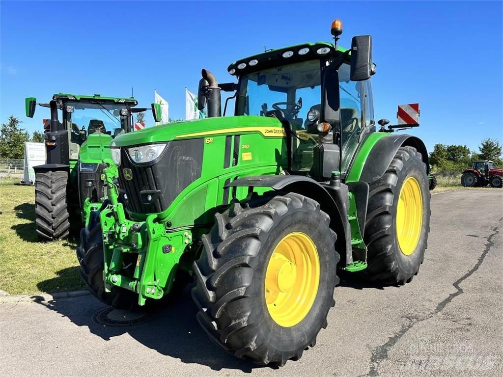 John Deere 6R 250 Tratores Agrícolas usados