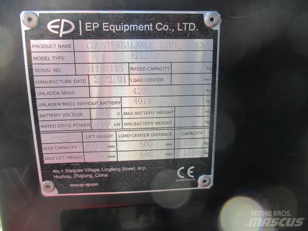 EP EFL 252 Empilhadores eléctricos