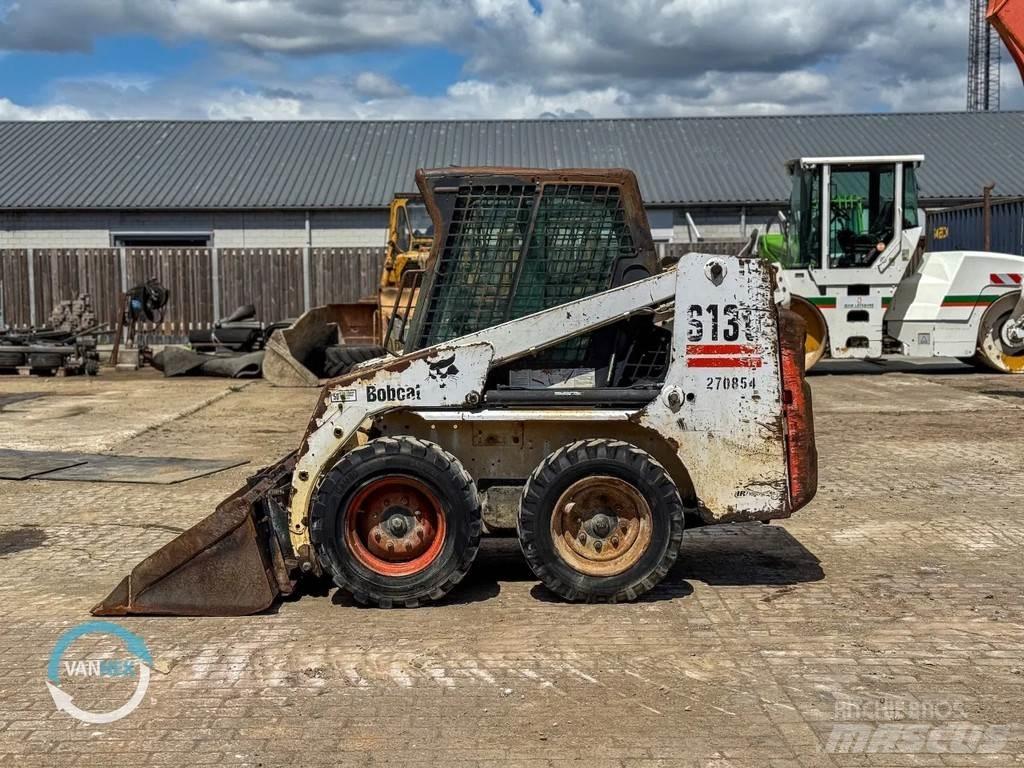 Bobcat S130 Carregadoras de direcção deslizante