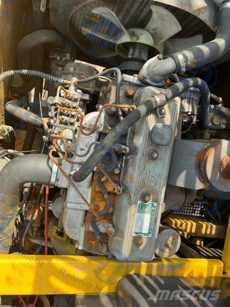 Xinyuan XYB75 Escavadoras de rodas