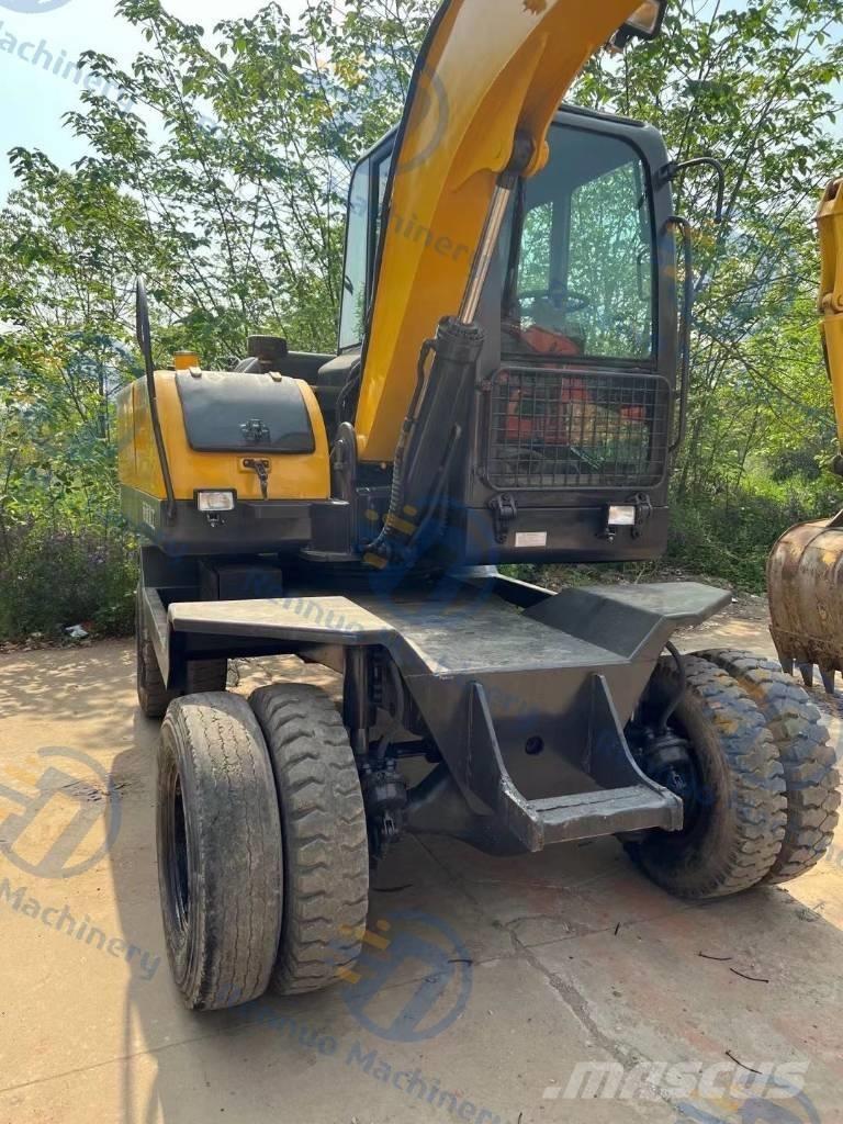 Xinyuan XYB75 Escavadoras de rodas