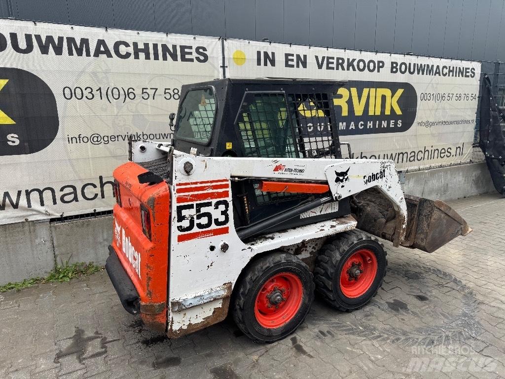 Bobcat 553 Carregadoras de direcção deslizante