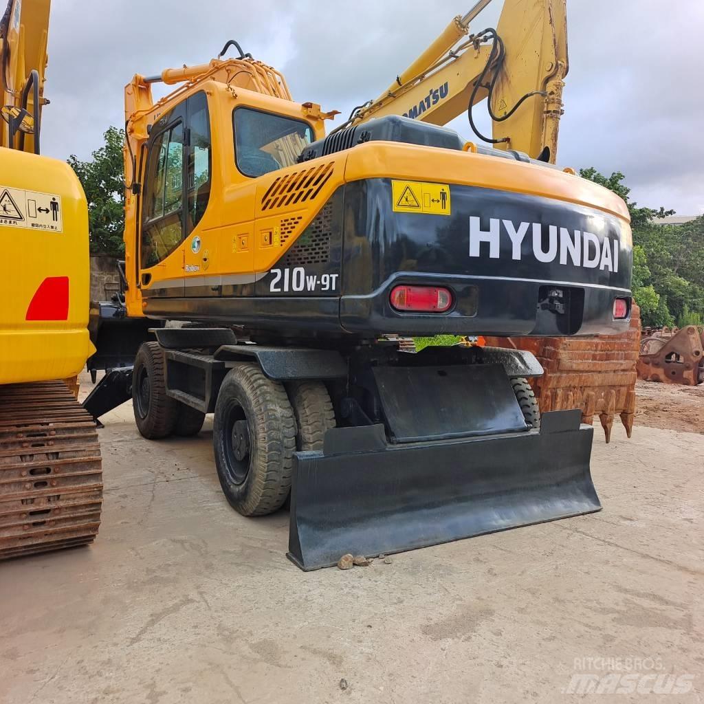 Hyundai 210W-9 Escavadoras de rodas