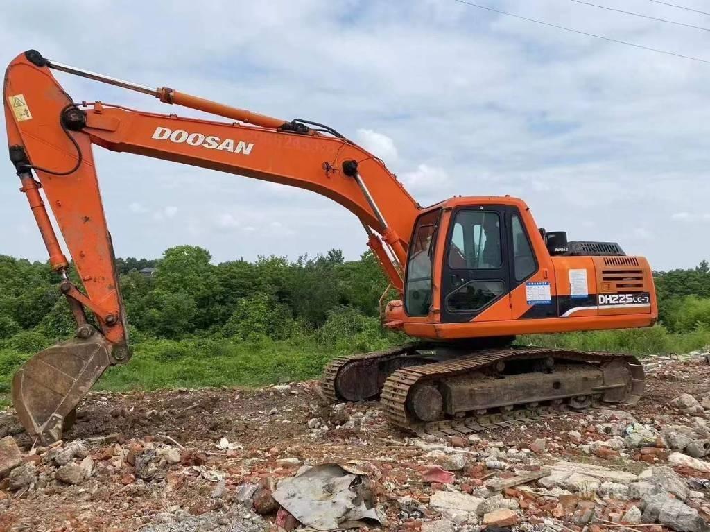 Doosan DH 225 LC-7 Escavadoras de rastos